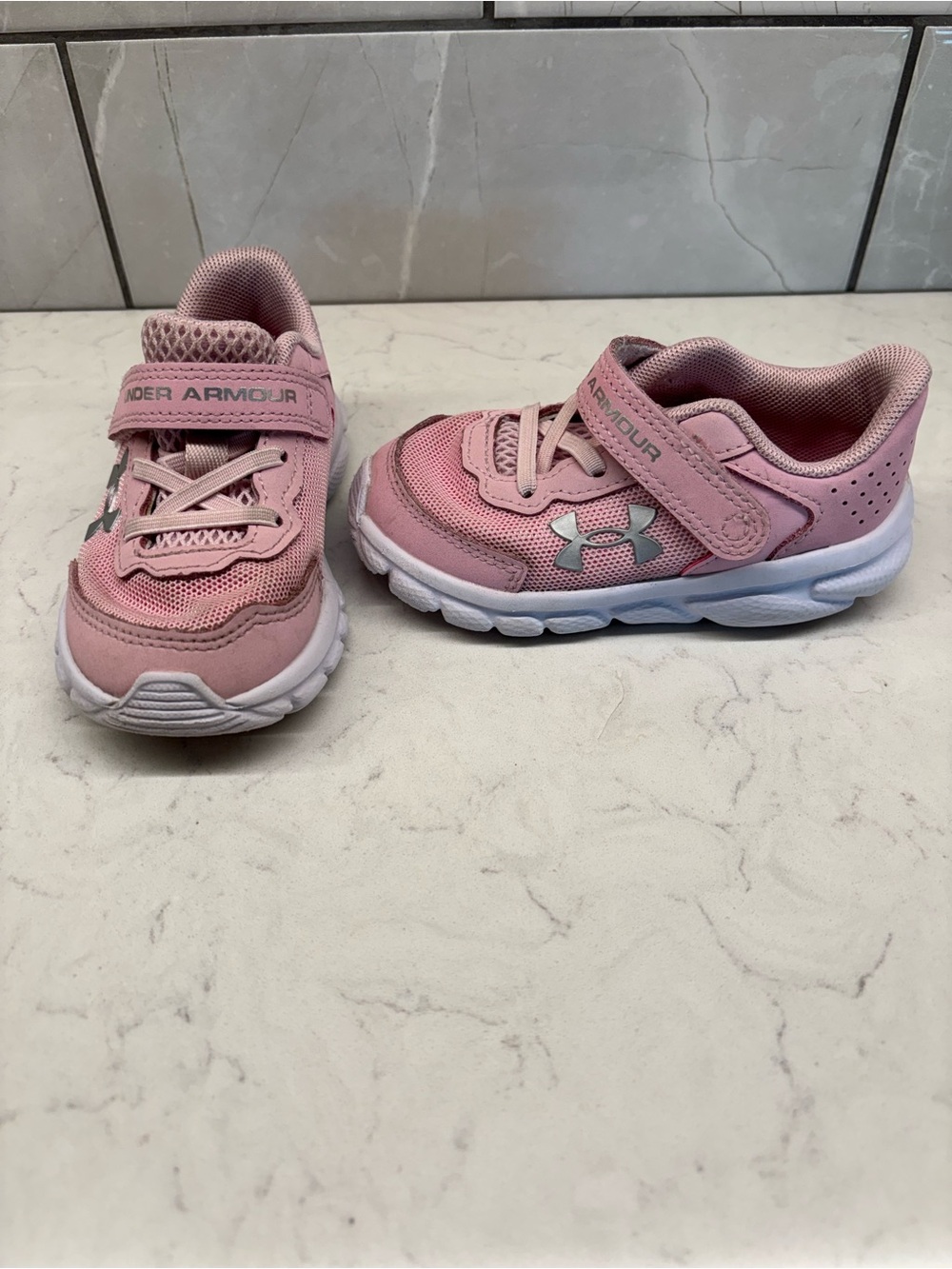 UNDER ARMOUR Assert 9 AC Kids' Prime Pink/Flamingo Athletic Sneakers Size 6K